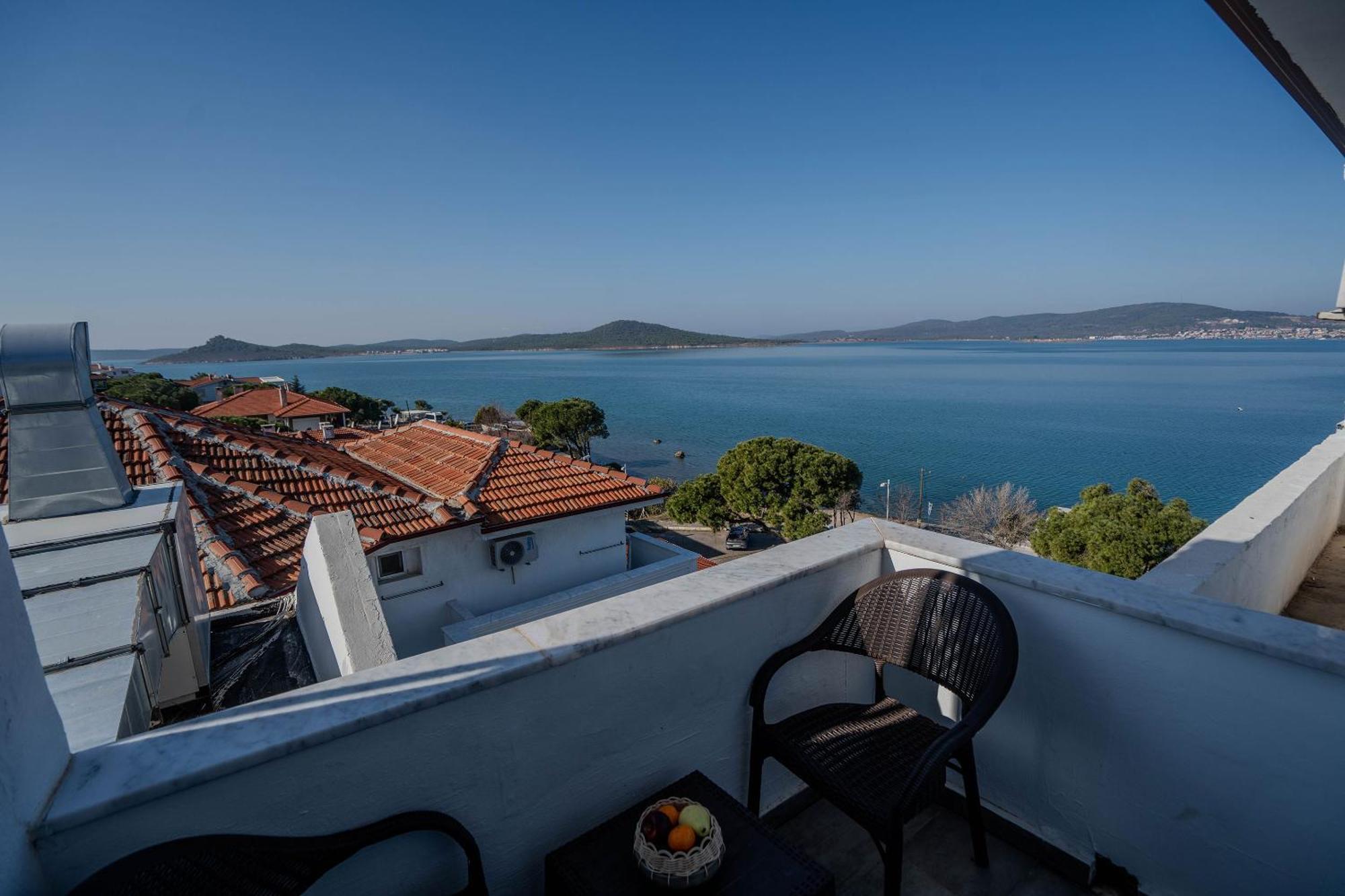 Camlik 87 Hotel Ayvalı Buitenkant foto