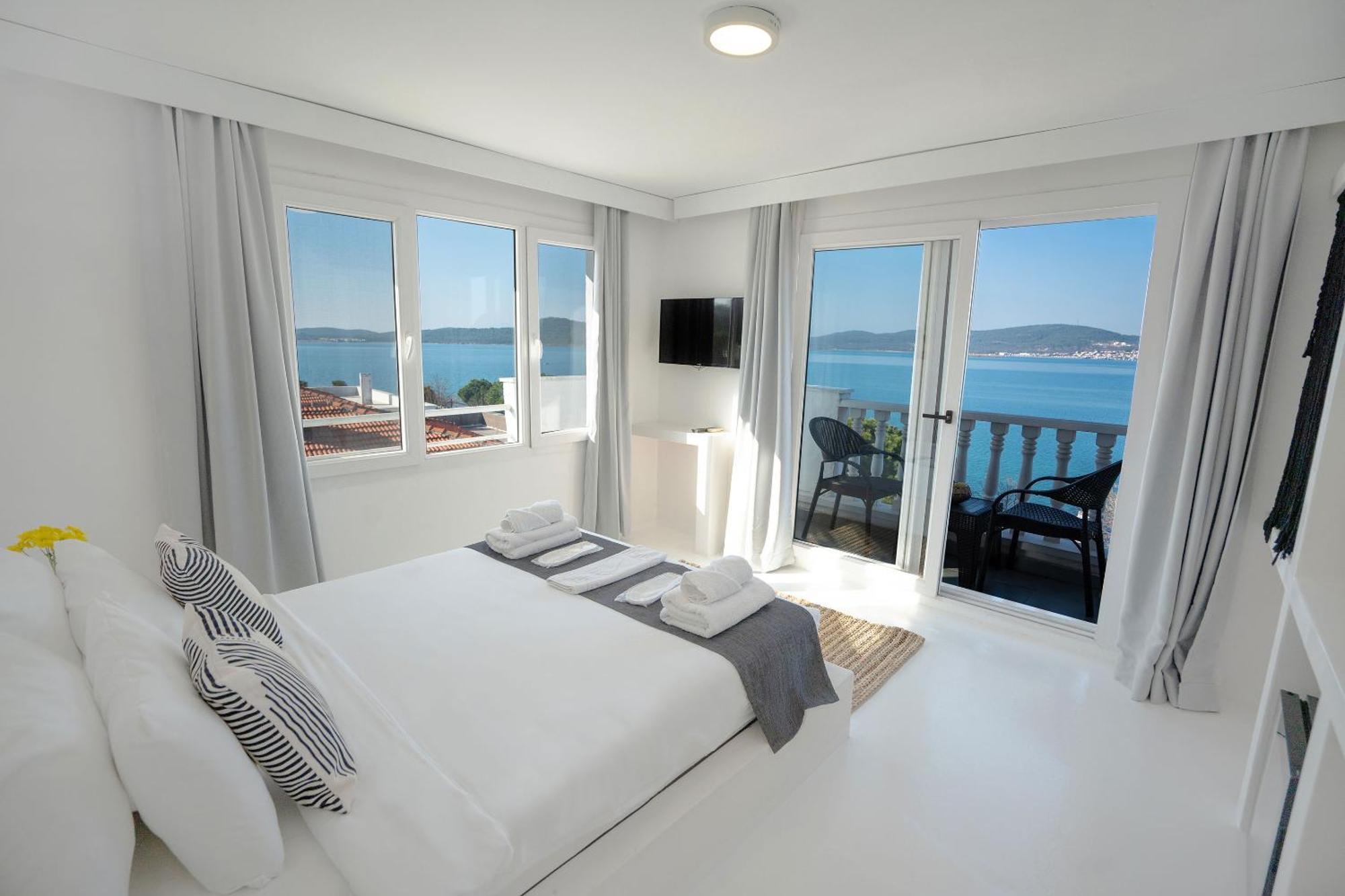 Camlik 87 Hotel Ayvalı Buitenkant foto