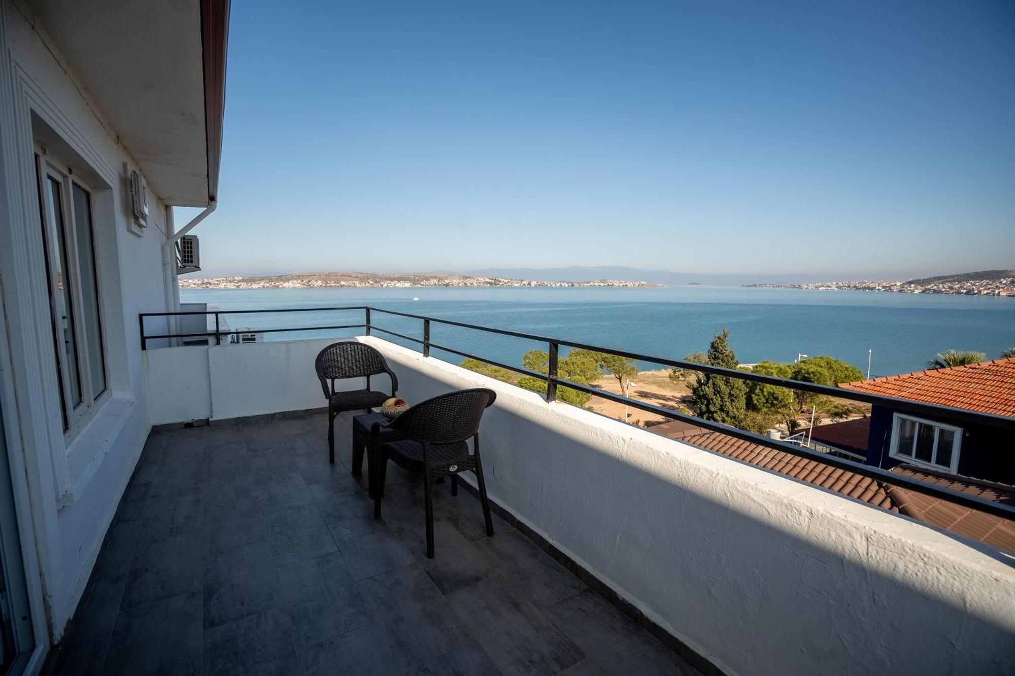 Camlik 87 Hotel Ayvalı Buitenkant foto